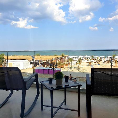 Năvodari Seafront Papaya Apartment מראה חיצוני תמונה