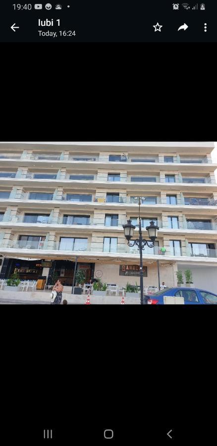Năvodari Seafront Papaya Apartment מראה חיצוני תמונה
